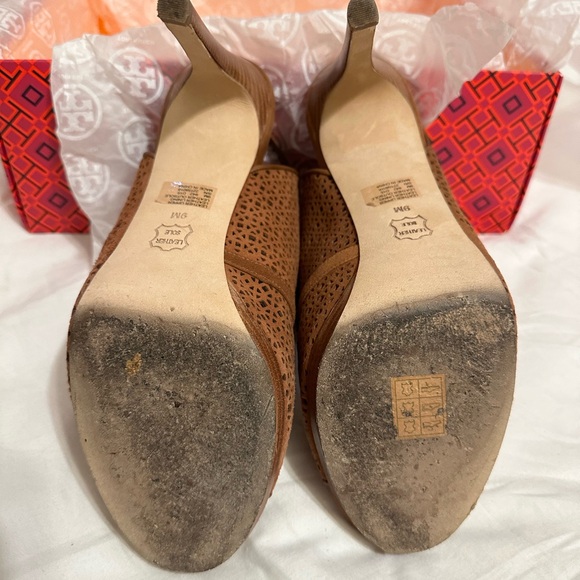 Tory Burch Elinor heels Sz 9 - Picture 2 of 7